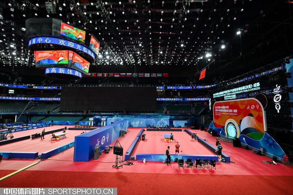 拜仁和曼联有意引进布莱顿中场巴莱巴